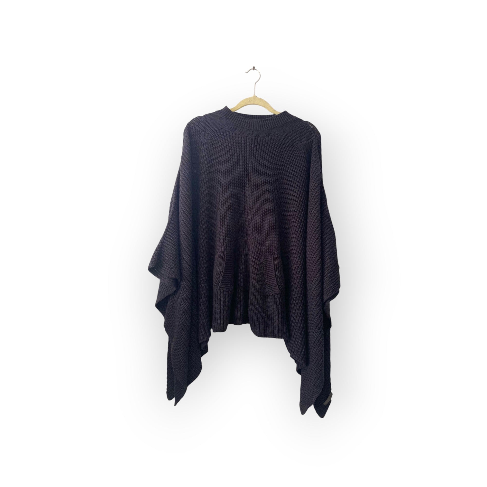 SWEATER CHER (PONCHO)