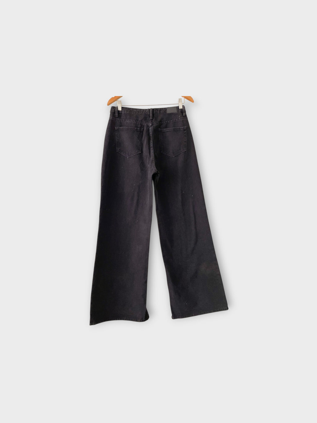 JEANS OPPOSITE