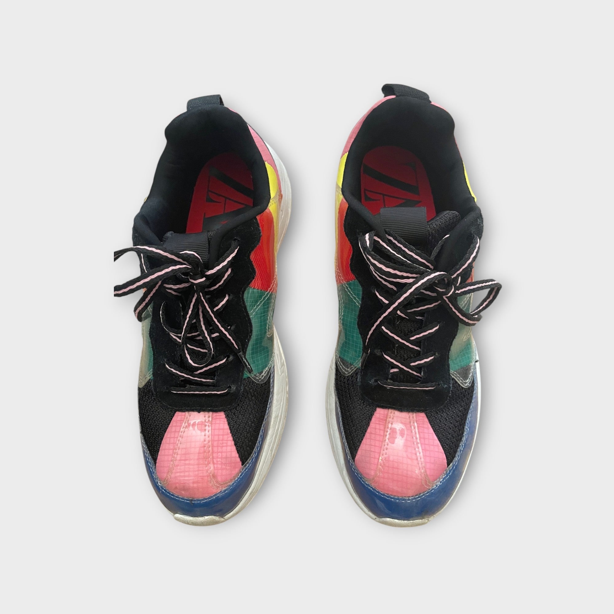 ZAPATILLAS ZARA